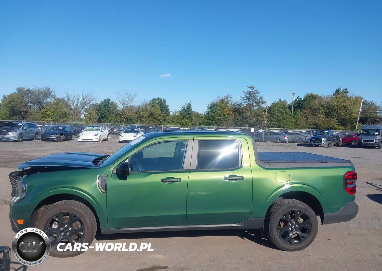 2025 Ford Maverick Xlt VIN:3FTTW8JAXSRA61389 - 14