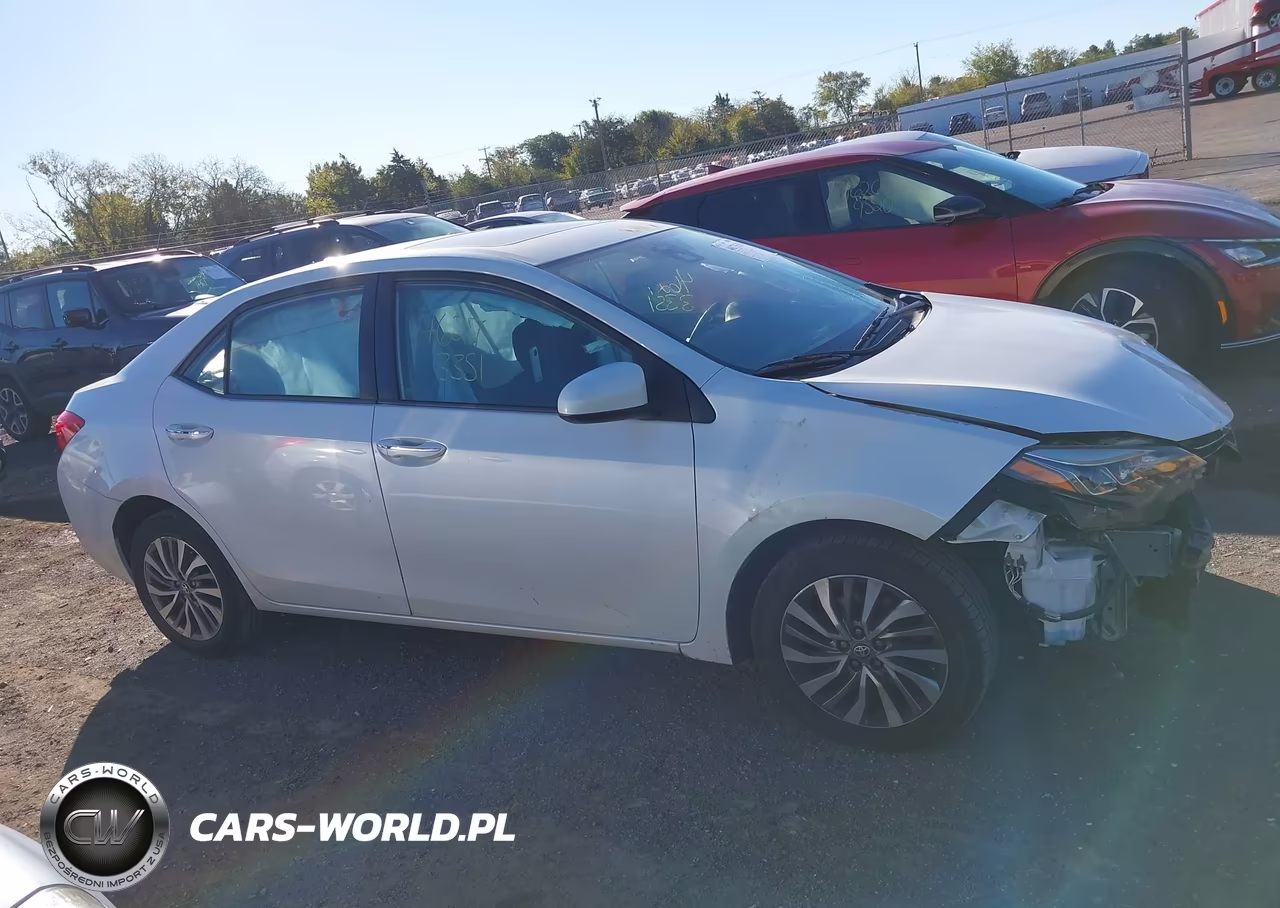 2017 Toyota Corolla Xle VIN:5YFBURHE5HP685440 - 14