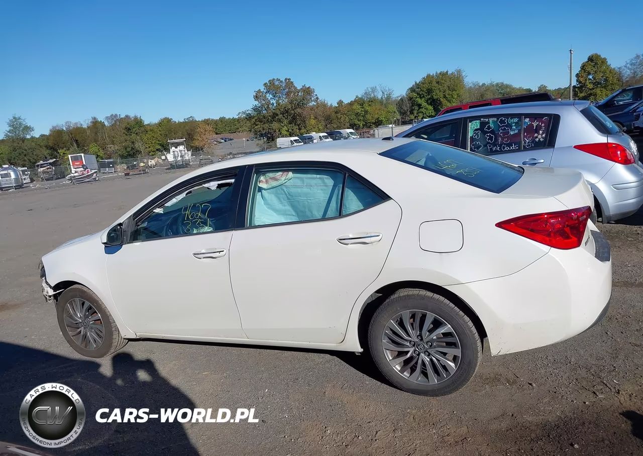 2017 Toyota Corolla Xle VIN:5YFBURHE5HP685440 - 15