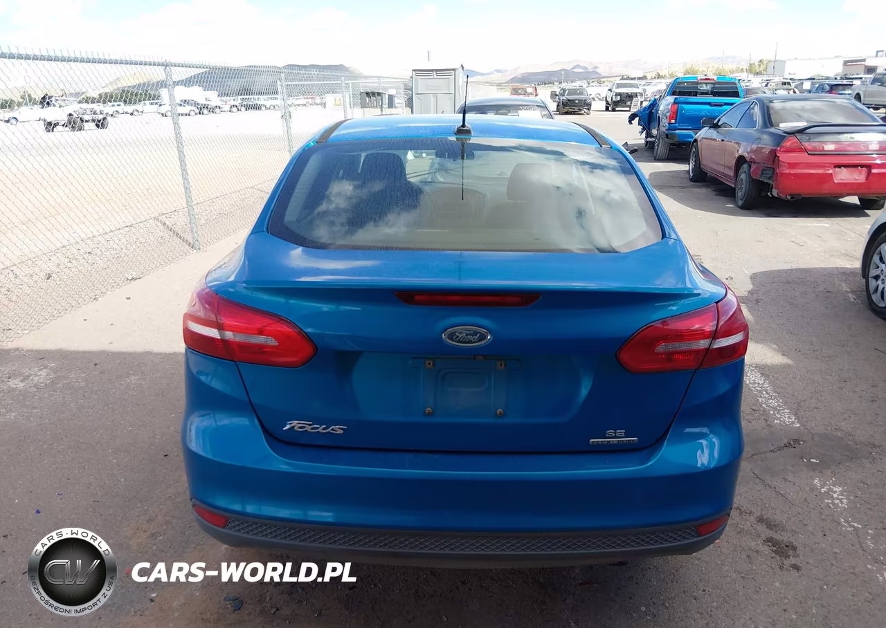 2015 Ford Focus Se VIN:1FADP3F26FL220490 - 16