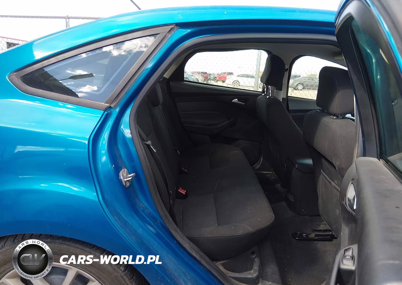 2015 Ford Focus Se VIN:1FADP3F26FL220490 - 8