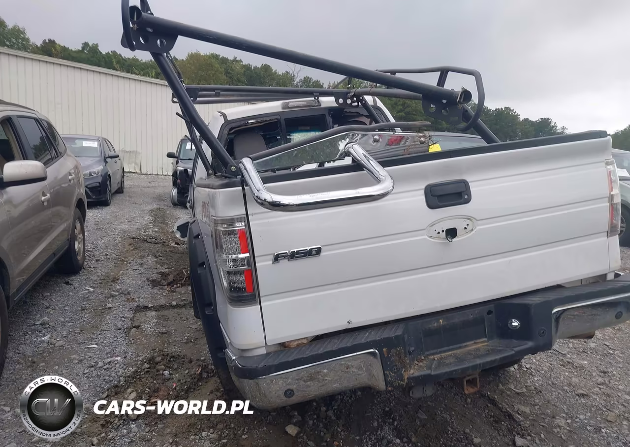 2014 Ford F-150 Xlt VIN:1FTFW1ET5EKG10814 - 3