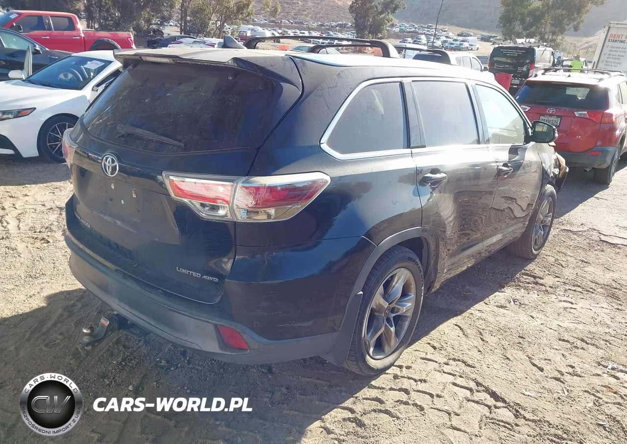 2016 Toyota Highlander Limited Platinum V6 VIN:5TDDKRFH5GS332858 - 4
