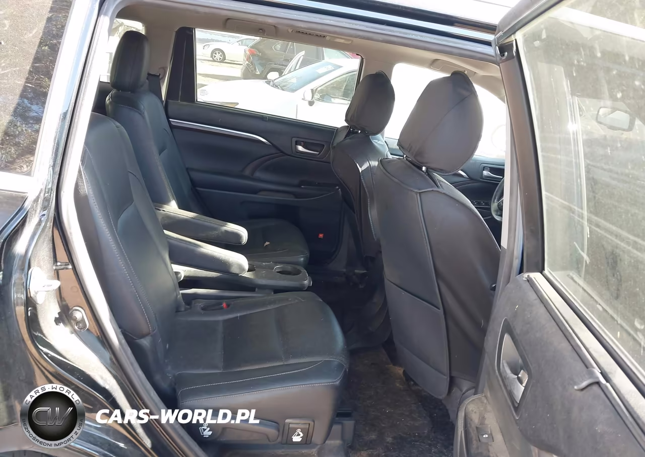 2016 Toyota Highlander Limited Platinum V6 VIN:5TDDKRFH5GS332858 - 8