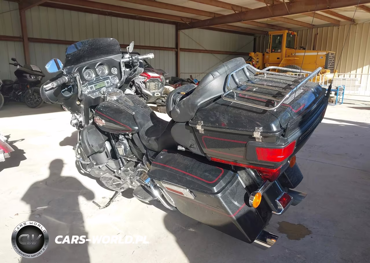 2007 Harley-Davidson Flhtcui VIN:1HD1FC41X7Y725137 - 3