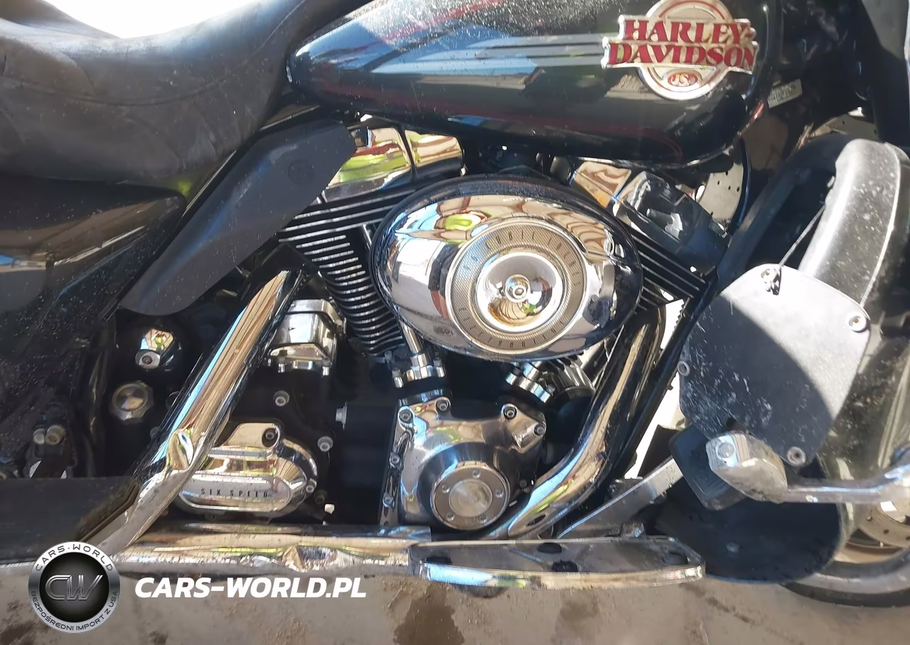 2007 Harley-Davidson Flhtcui VIN:1HD1FC41X7Y725137 - 8