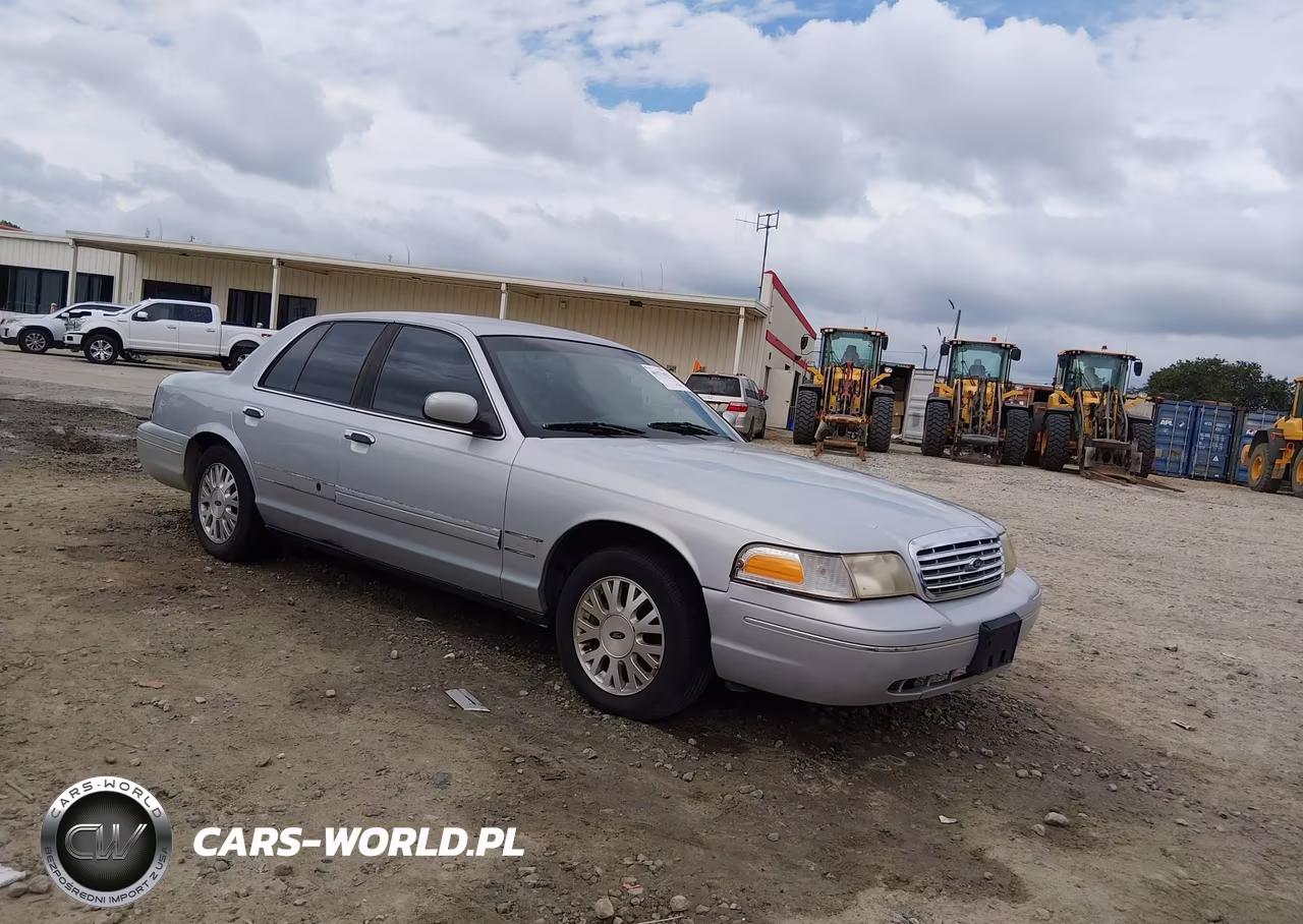 2003 Ford Crown Victoria Lx