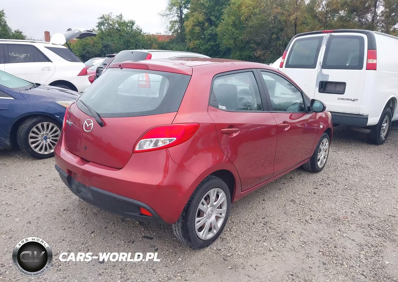 2014 Mazda Mazda2 Sport VIN:JM1DE1KY1E0171794 - 4