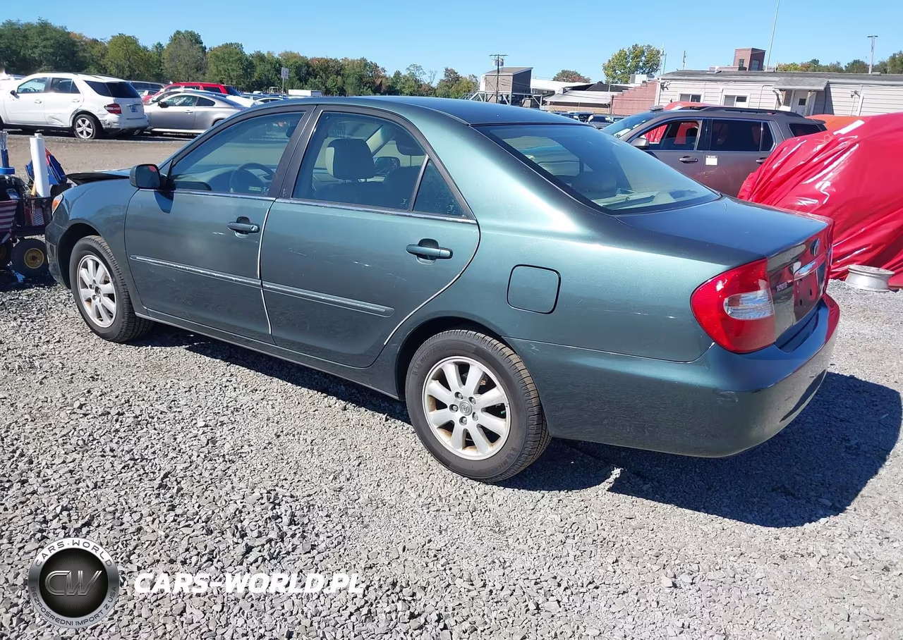 2004 Toyota Camry Xle V6 VIN:4T1BF30K04U077620 - 3