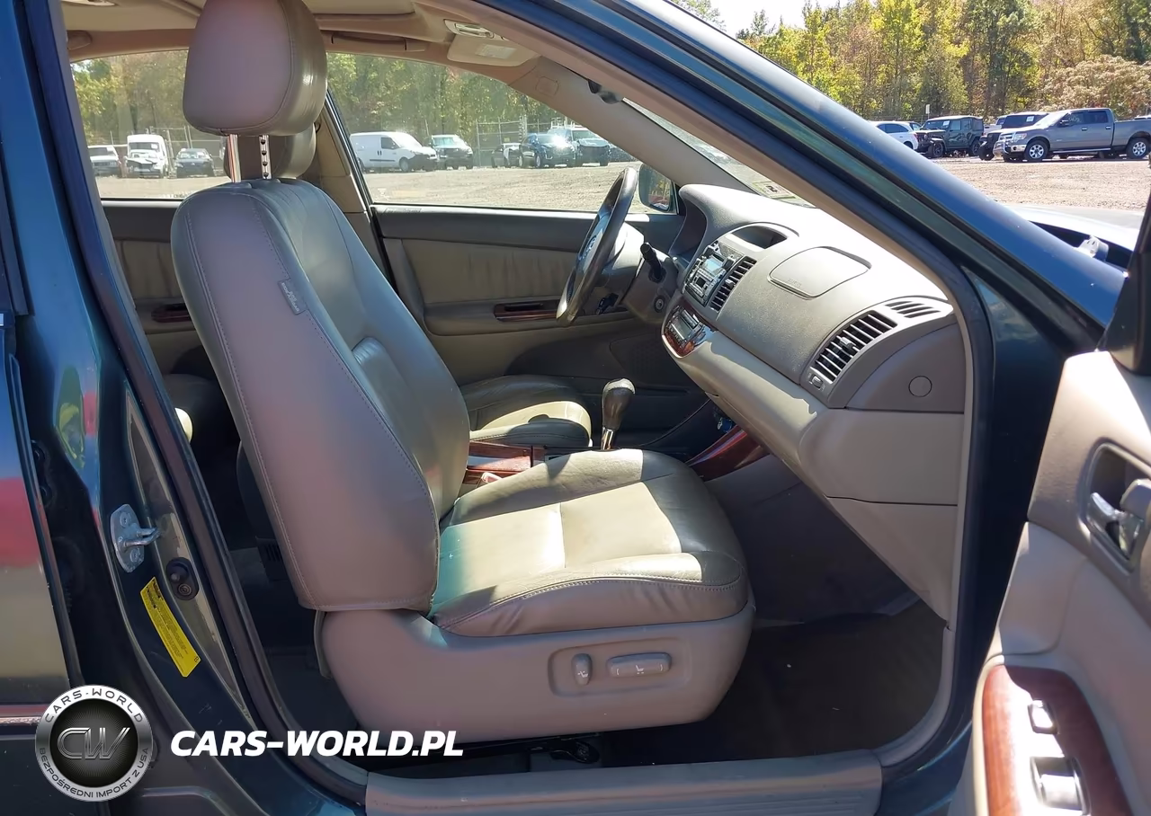 2004 Toyota Camry Xle V6 VIN:4T1BF30K04U077620 - 5