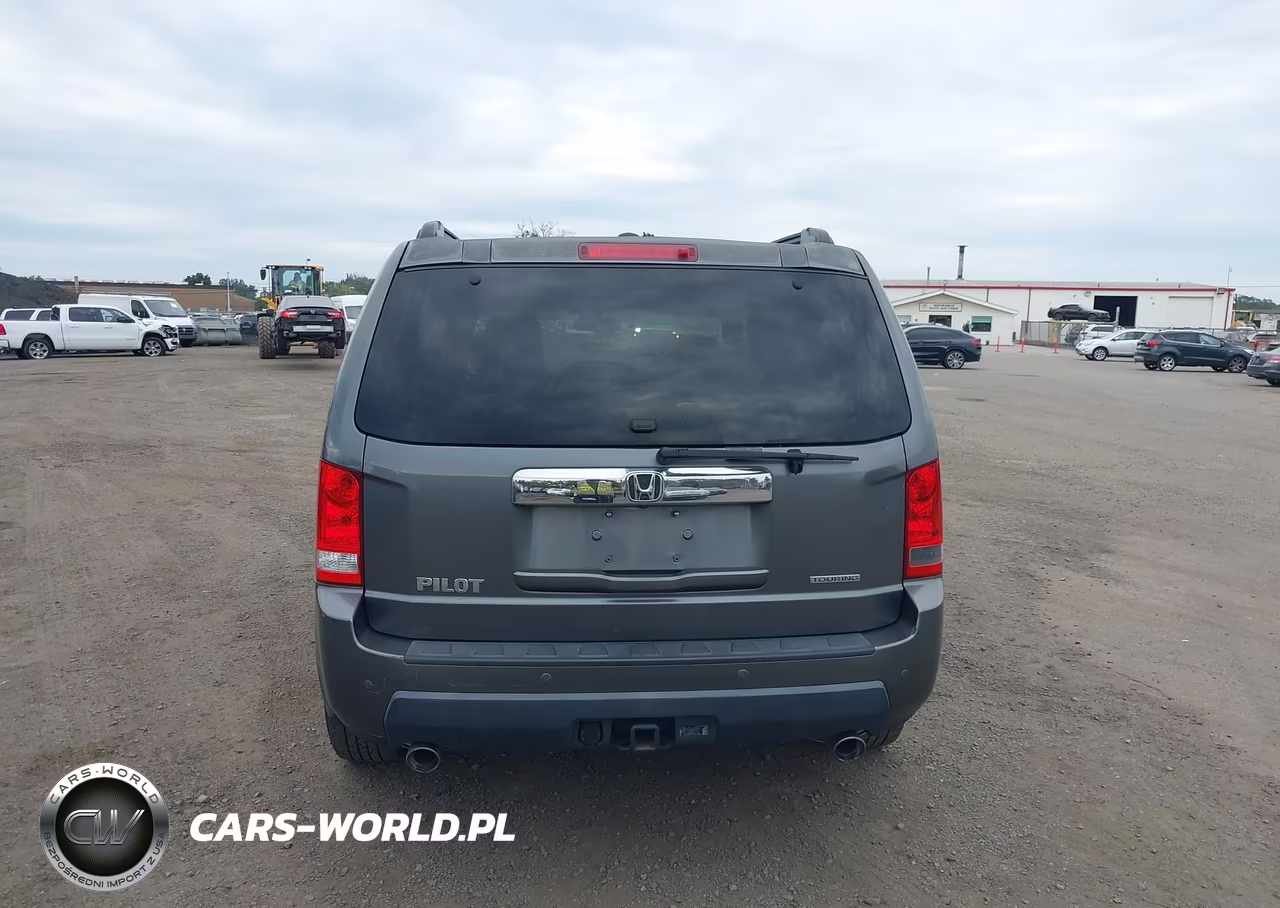 2011 Honda Pilot Touring VIN:5FNYF3H95BB013126 - 16