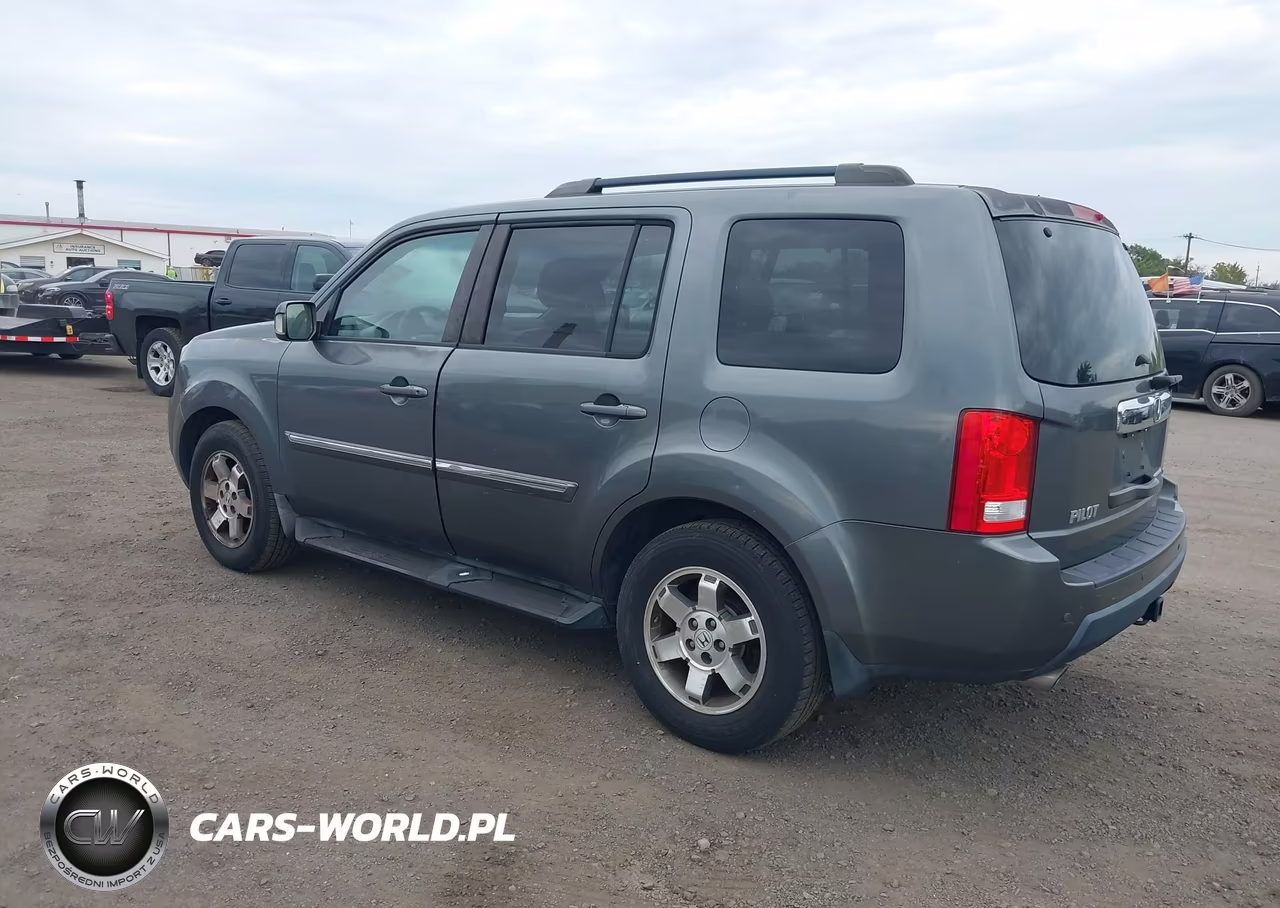 2011 Honda Pilot Touring VIN:5FNYF3H95BB013126 - 3