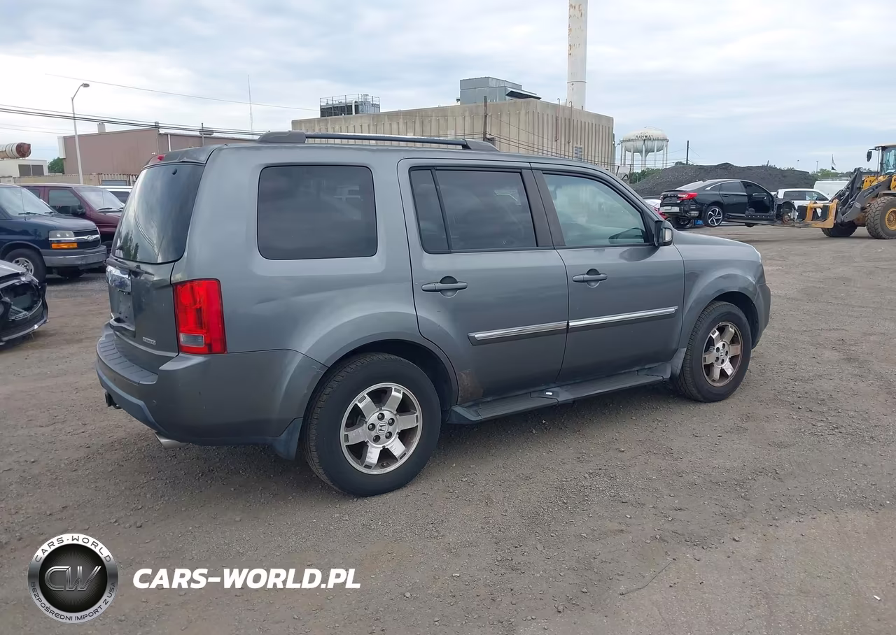 2011 Honda Pilot Touring VIN:5FNYF3H95BB013126 - 4