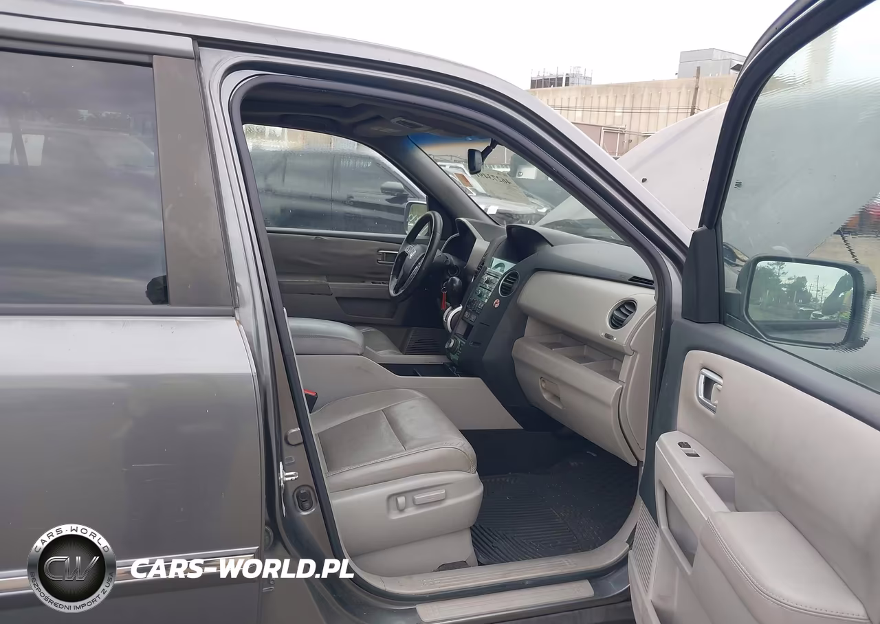 2011 Honda Pilot Touring VIN:5FNYF3H95BB013126 - 5