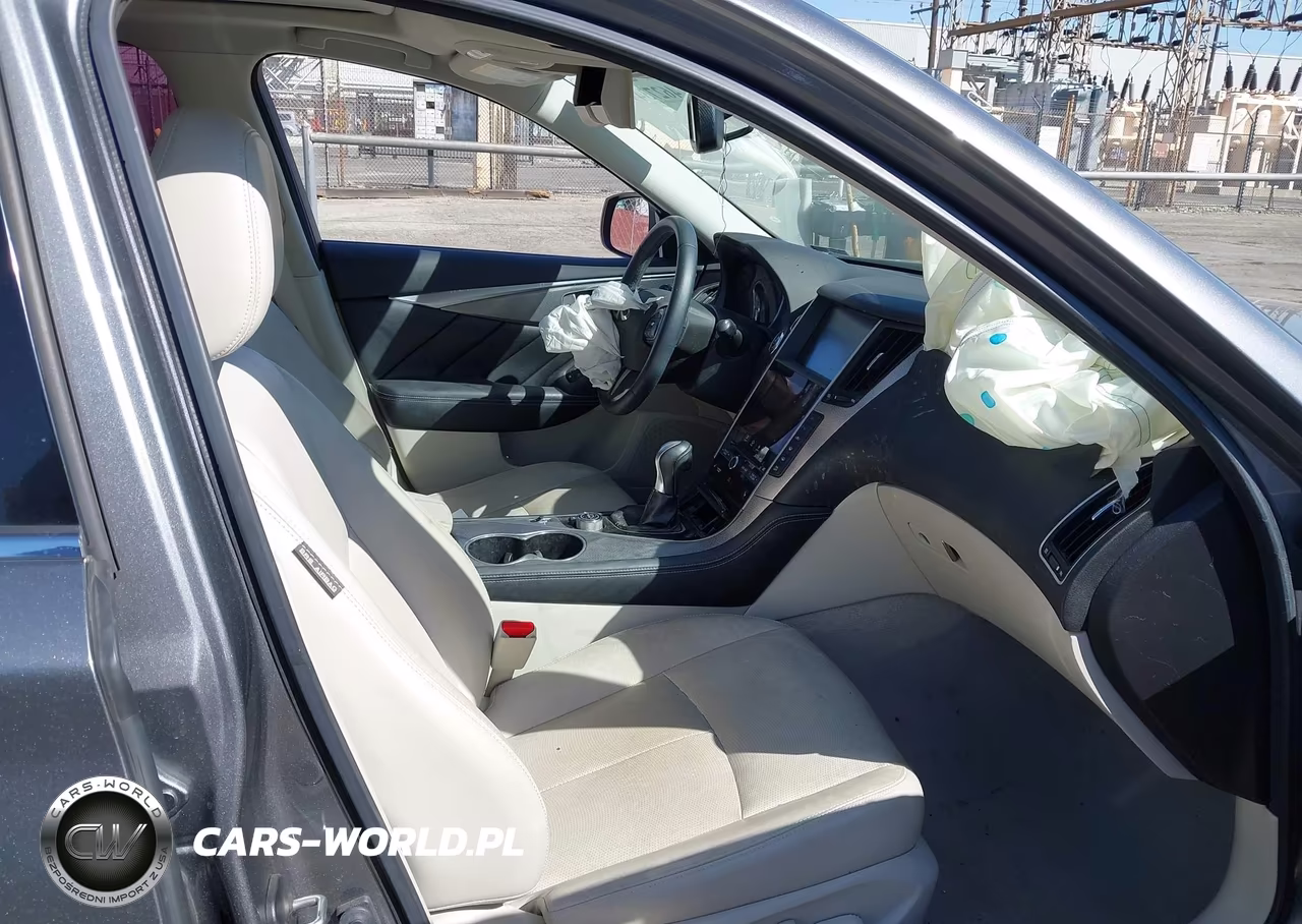 2015 Infiniti Q50 Hybrid Premium VIN:JN1AV7AP8FM790601 - 5