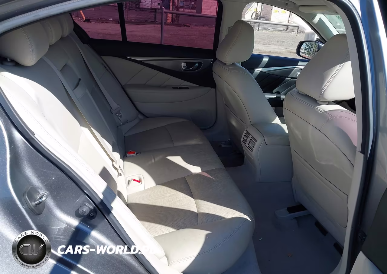 2015 Infiniti Q50 Hybrid Premium VIN:JN1AV7AP8FM790601 - 8