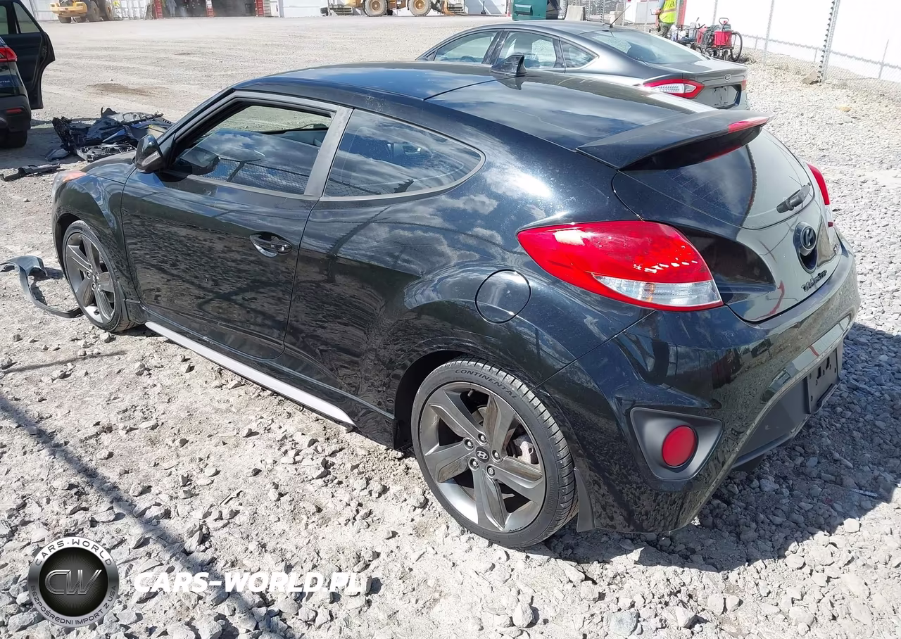 2015 Hyundai Veloster Turbo VIN:KMHTC6AE6FU226784 - 3