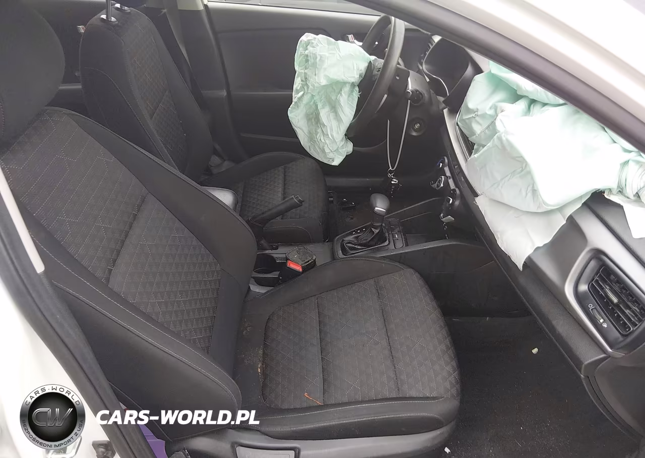 2018 Kia Rio S VIN:3KPA24AB9JE077867 - 5