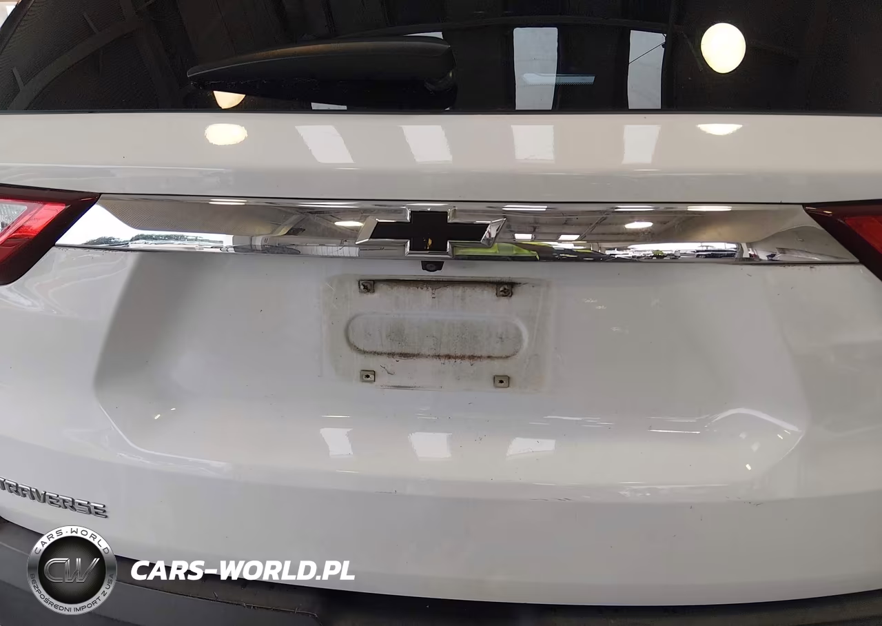 2019 Chevrolet Traverse Ls VIN:1GNERFKW0KJ140389 - 17