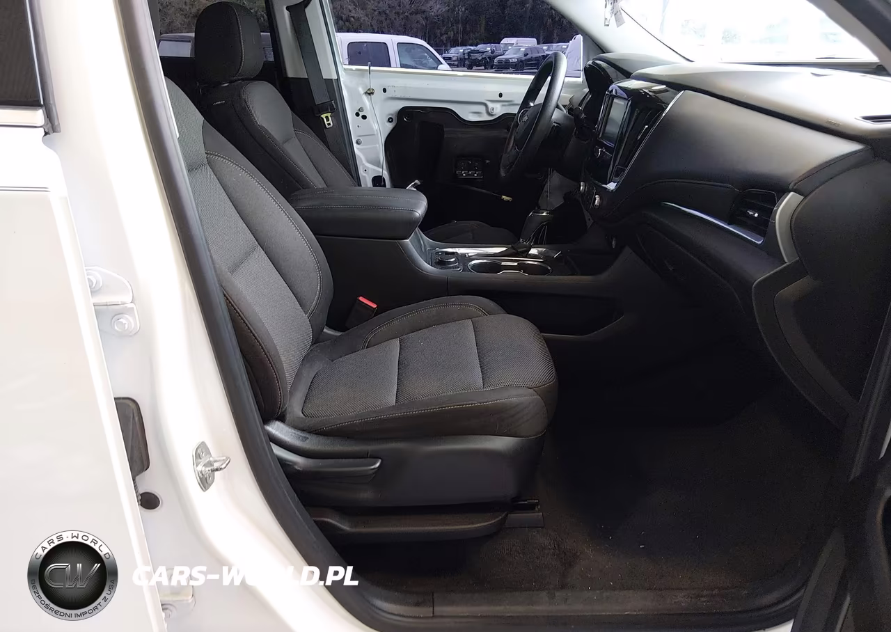 2019 Chevrolet Traverse Ls VIN:1GNERFKW0KJ140389 - 5