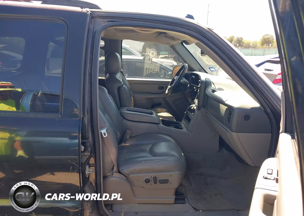 2005 Chevrolet Tahoe Lt VIN:1GNEC13T45R212211 - 5