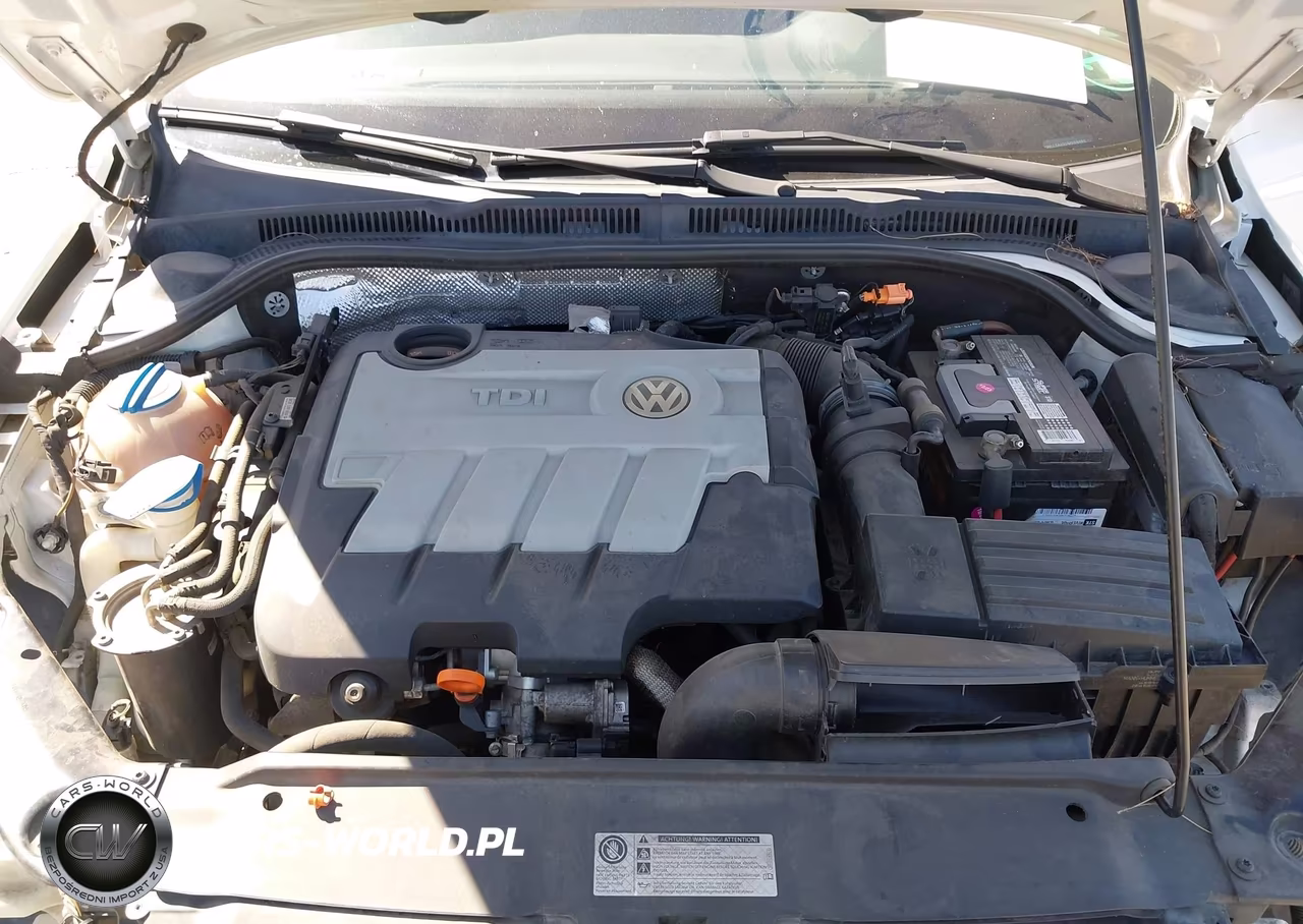 2013 Volkswagen Jetta 2.0L Tdi VIN:3VWLL7AJ3DM358486 - 10