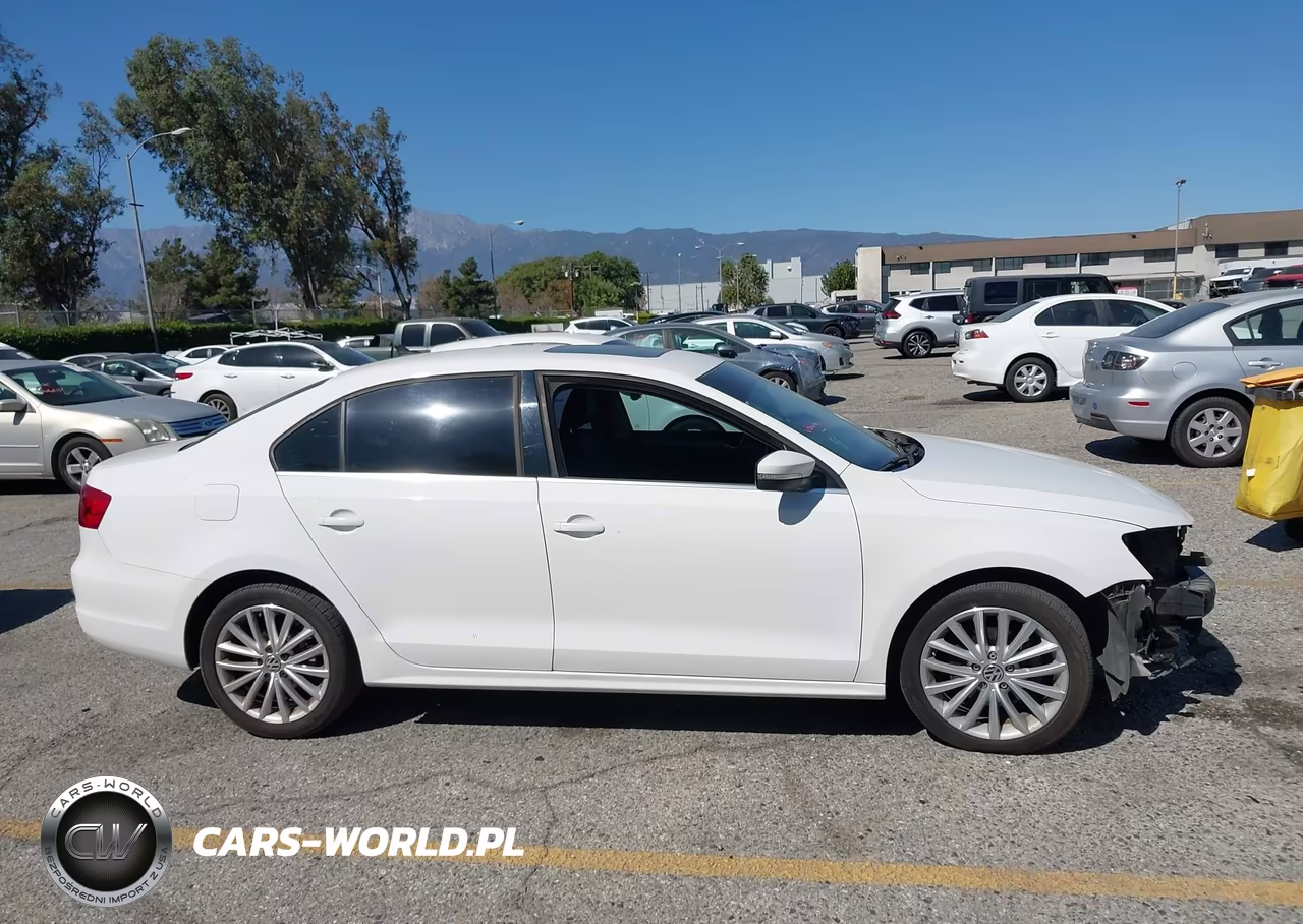 2013 Volkswagen Jetta 2.0L Tdi VIN:3VWLL7AJ3DM358486 - 14