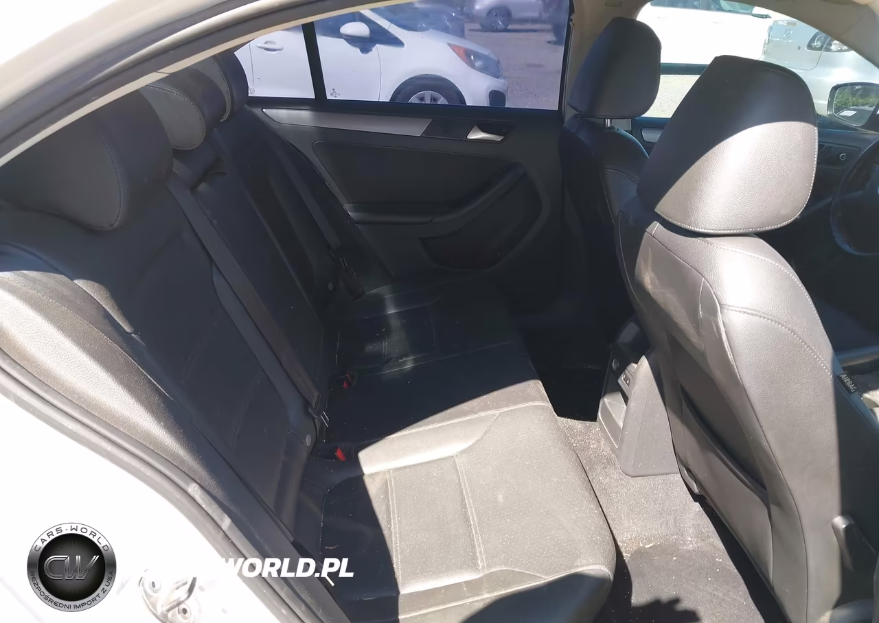 2013 Volkswagen Jetta 2.0L Tdi VIN:3VWLL7AJ3DM358486 - 8