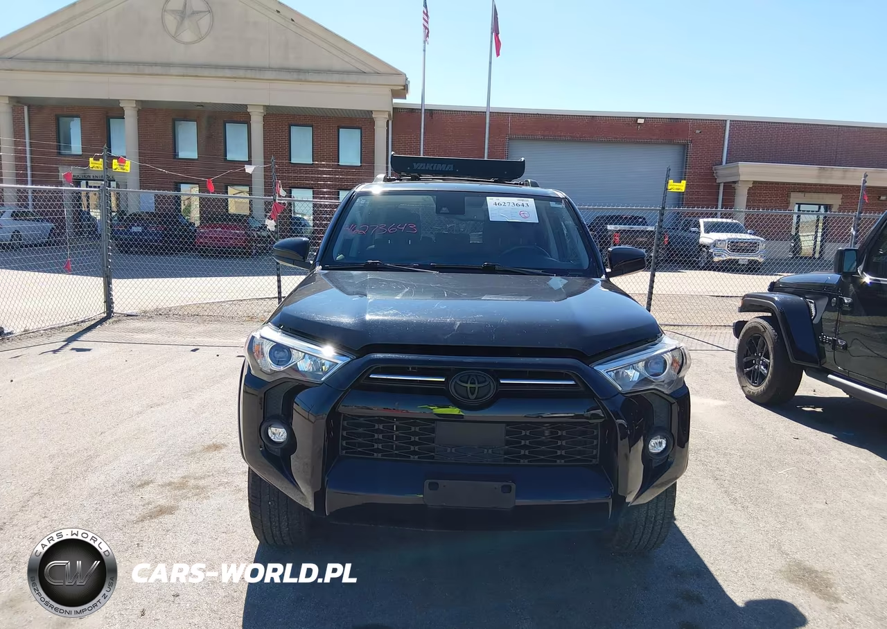 2021 Toyota 4Runner Trail Edition VIN:JTEBU5JR1M5924443 - 12