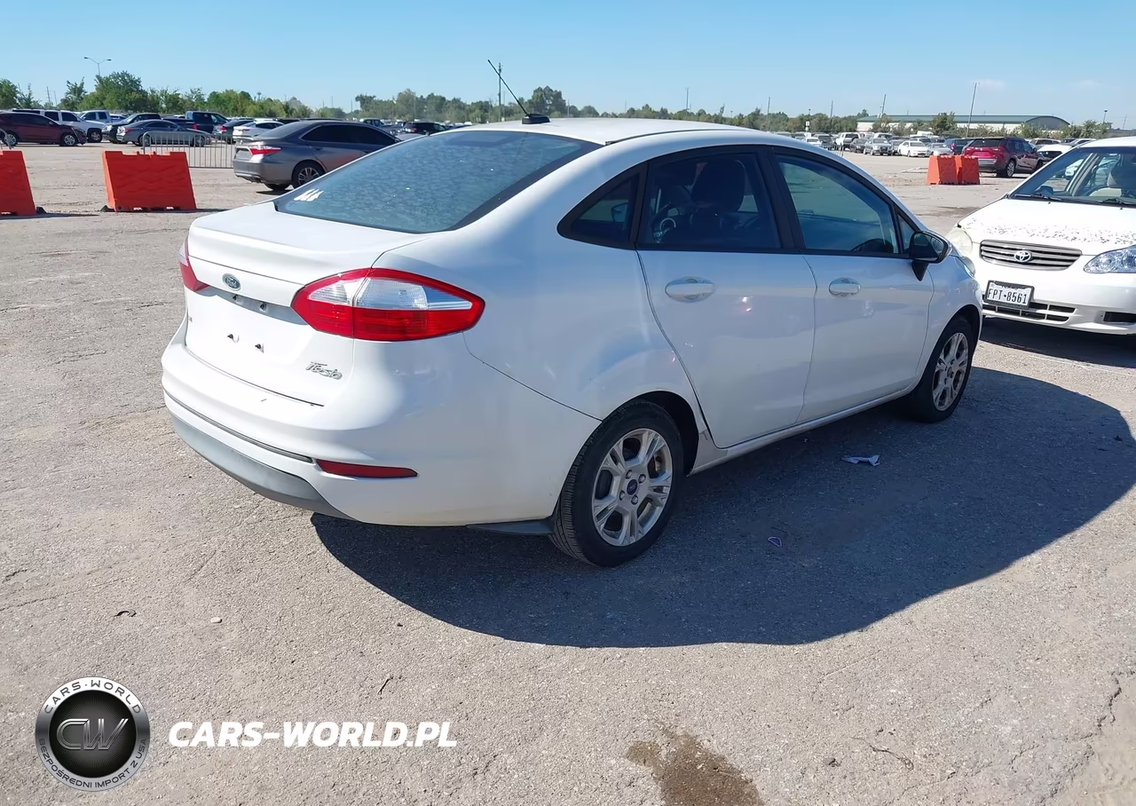 2016 Ford Fiesta Se VIN:3FADP4BJ1GM164851 - 4