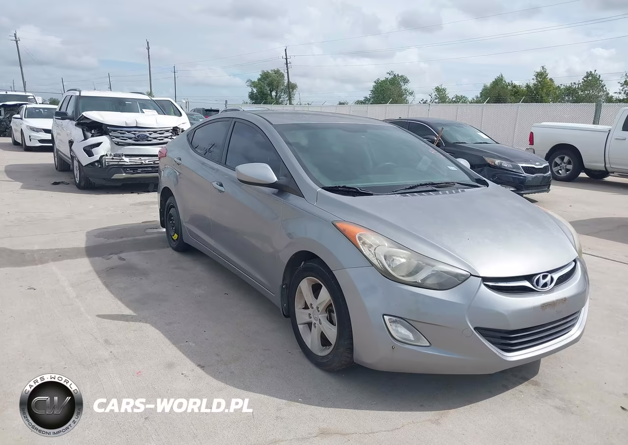 2013 Hyundai Elantra Gls VIN:KMHDH4AE9DU930632 - 1