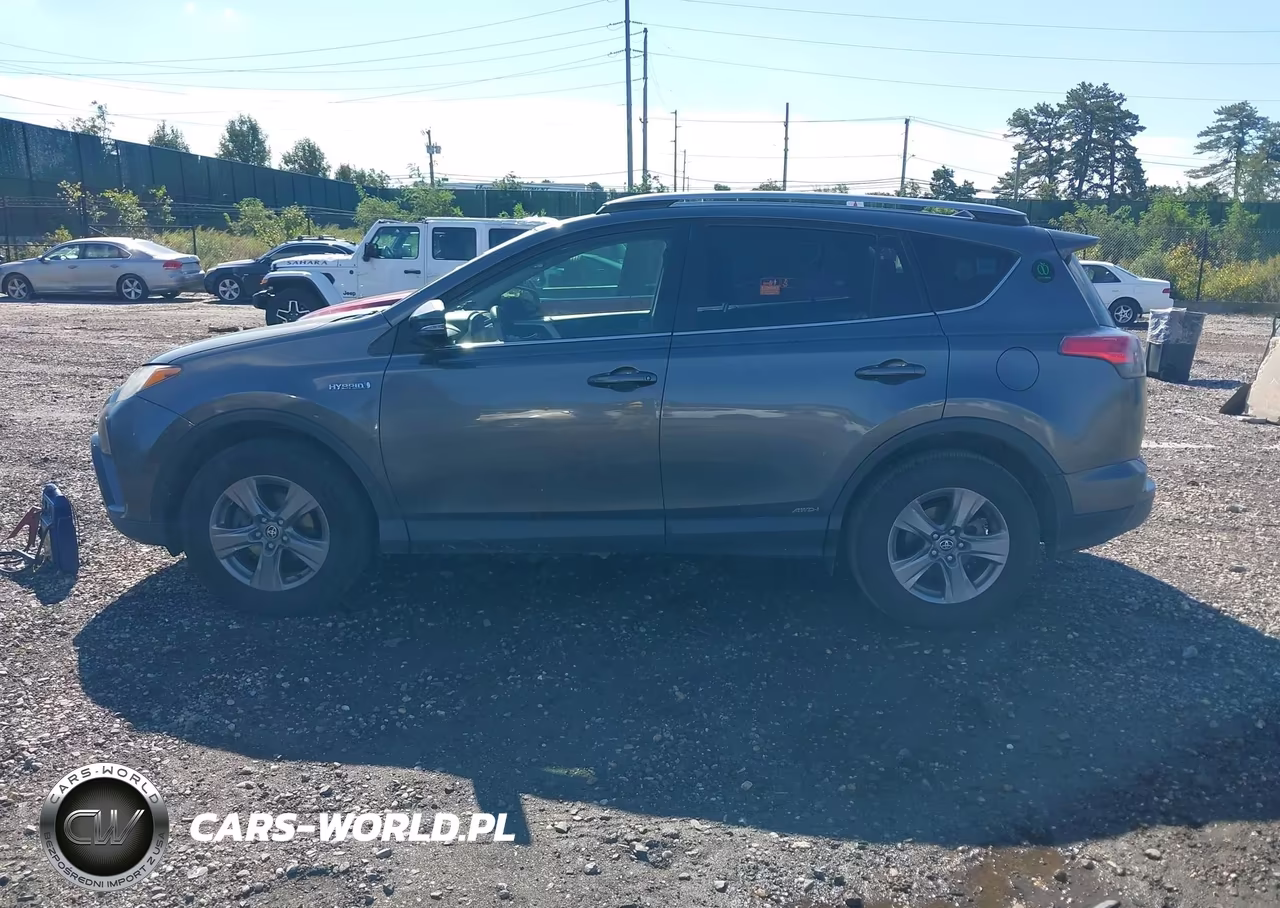 2018 Toyota Rav4 Hybrid Xle VIN:JTMRJREV2JD203124 - 14