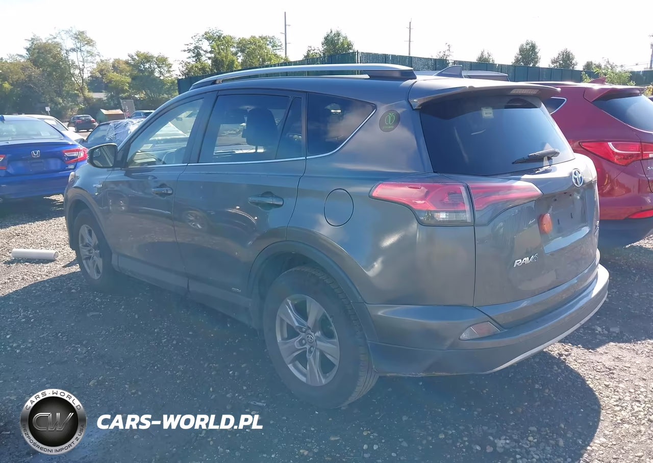 2018 Toyota Rav4 Hybrid Xle VIN:JTMRJREV2JD203124 - 3