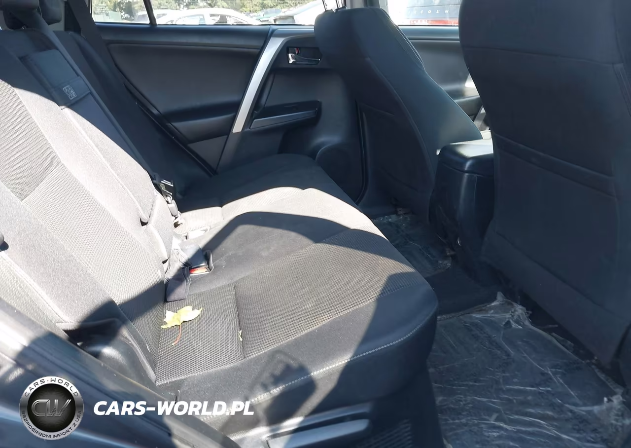 2018 Toyota Rav4 Hybrid Xle VIN:JTMRJREV2JD203124 - 8