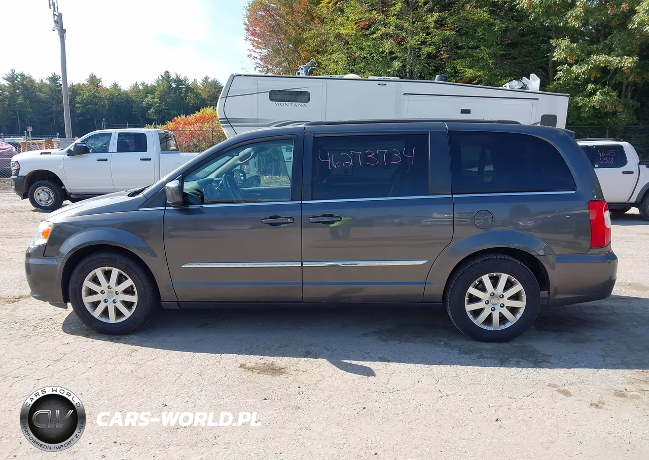 2016 Chrysler Town & Country Touring VIN:2C4RC1BG2GR279899 - 14
