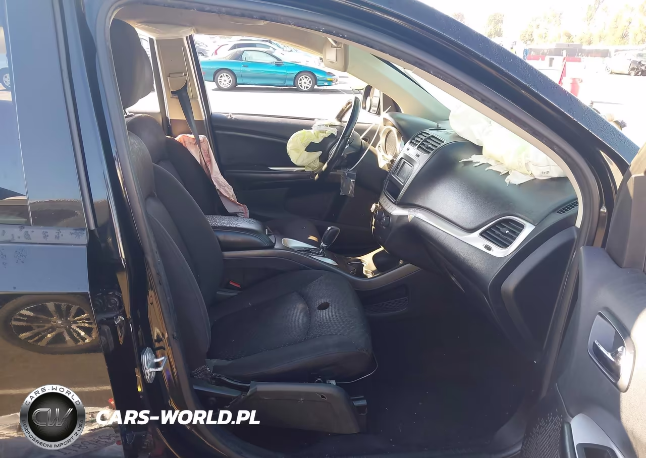 2018 Dodge Journey Se VIN:3C4PDCAB1JT167184 - 5