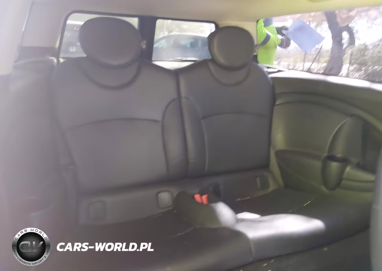 2012 Mini Cooper Clubman VIN:WMWZF3C5XCT489103 - 8