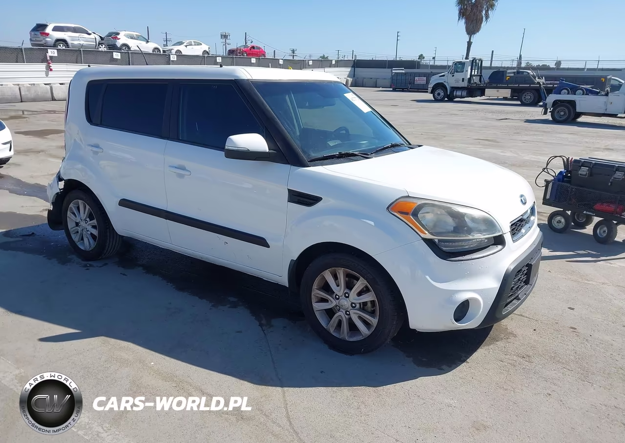2013 Kia Soul +