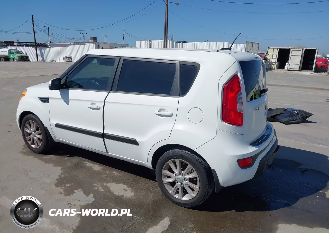 2013 Kia Soul + VIN:KNDJT2A63D7520622 - 3