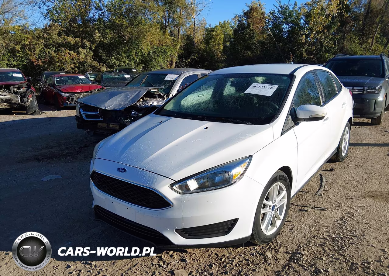 2015 Ford Focus Se VIN:1FADP3F2XFL363376 - 2