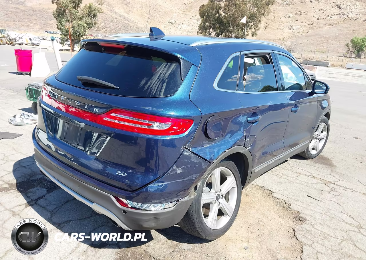 2017 Lincoln Mkc Premiere VIN:5LMCJ1C98HUL33828 - 4