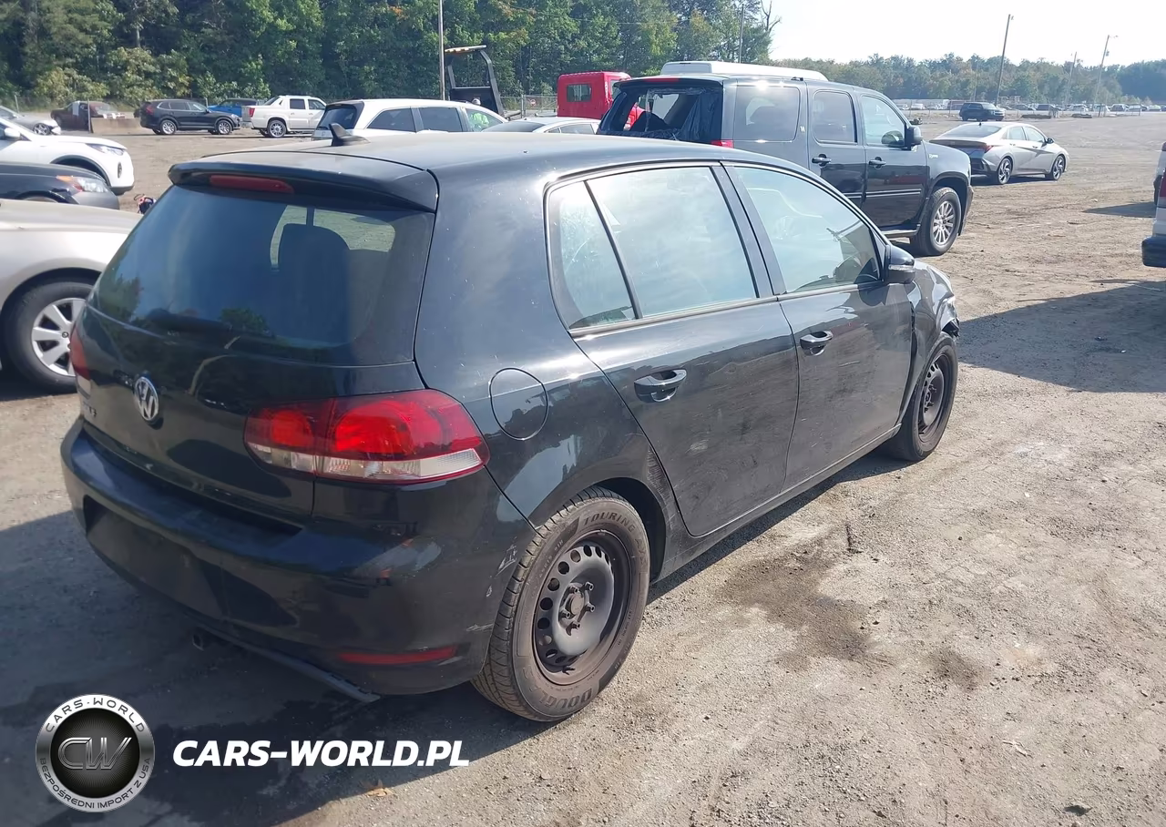 2012 Volkswagen Golf 2.5L 4-Door VIN:WVWDB7AJ8CW249000 - 4