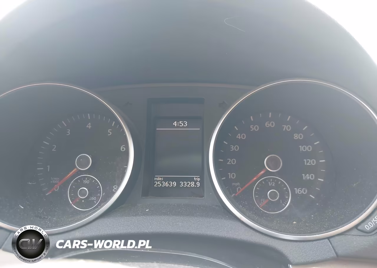 2012 Volkswagen Golf 2.5L 4-Door VIN:WVWDB7AJ8CW249000 - 7