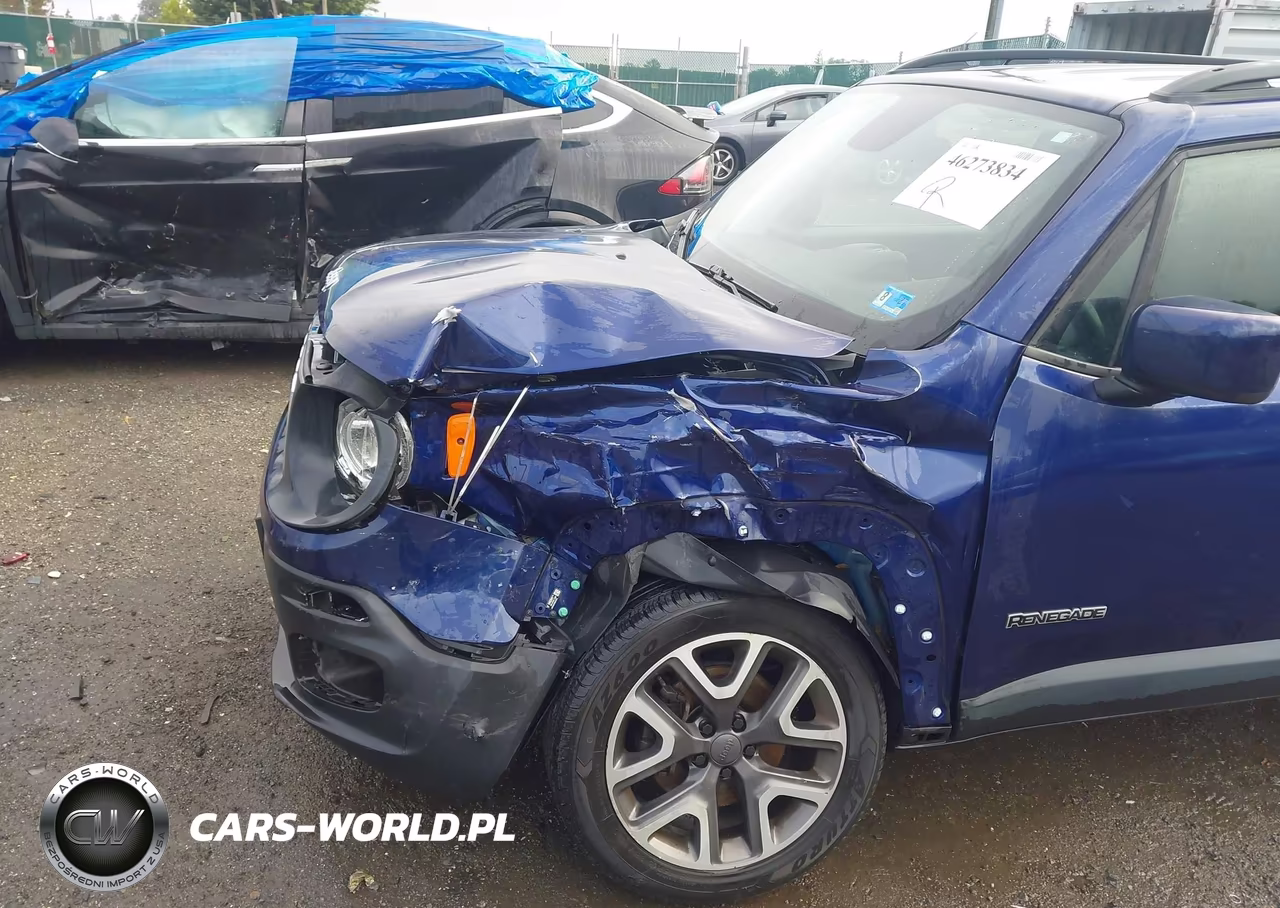 2018 Jeep Renegade Latitude 4X4 VIN:ZACCJBBB4JPH66376 - 6