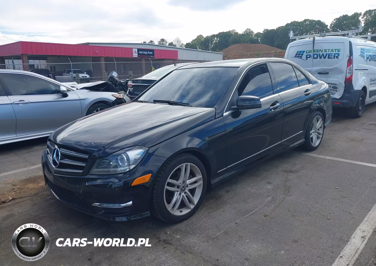 2014 Mercedes-Benz C 250 Sport VIN:WDDGF4HB9ER306231 - 2