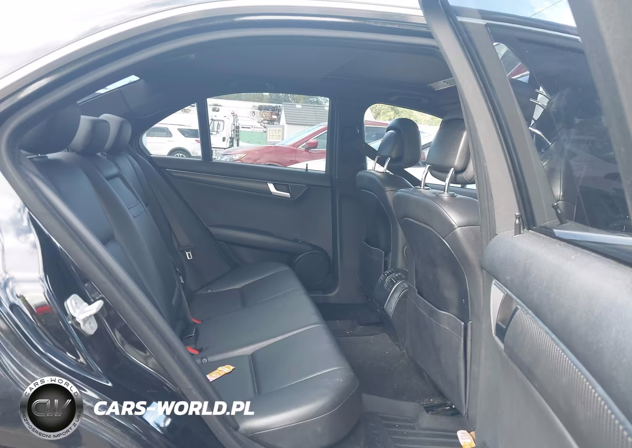 2014 Mercedes-Benz C 250 Sport VIN:WDDGF4HB9ER306231 - 8
