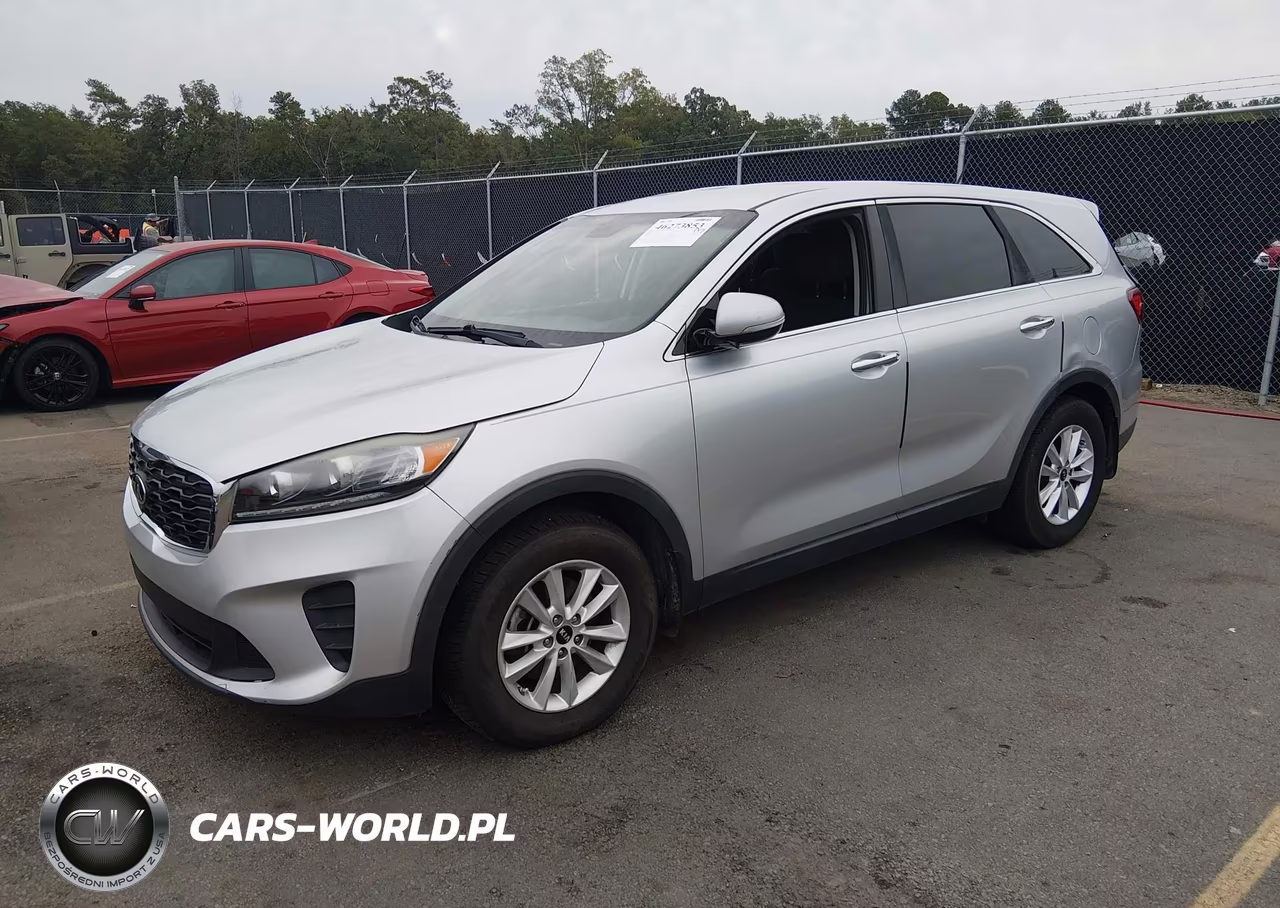 2019 Kia Sorento 2.4L L VIN:5XYPG4A39KG577777 - 2