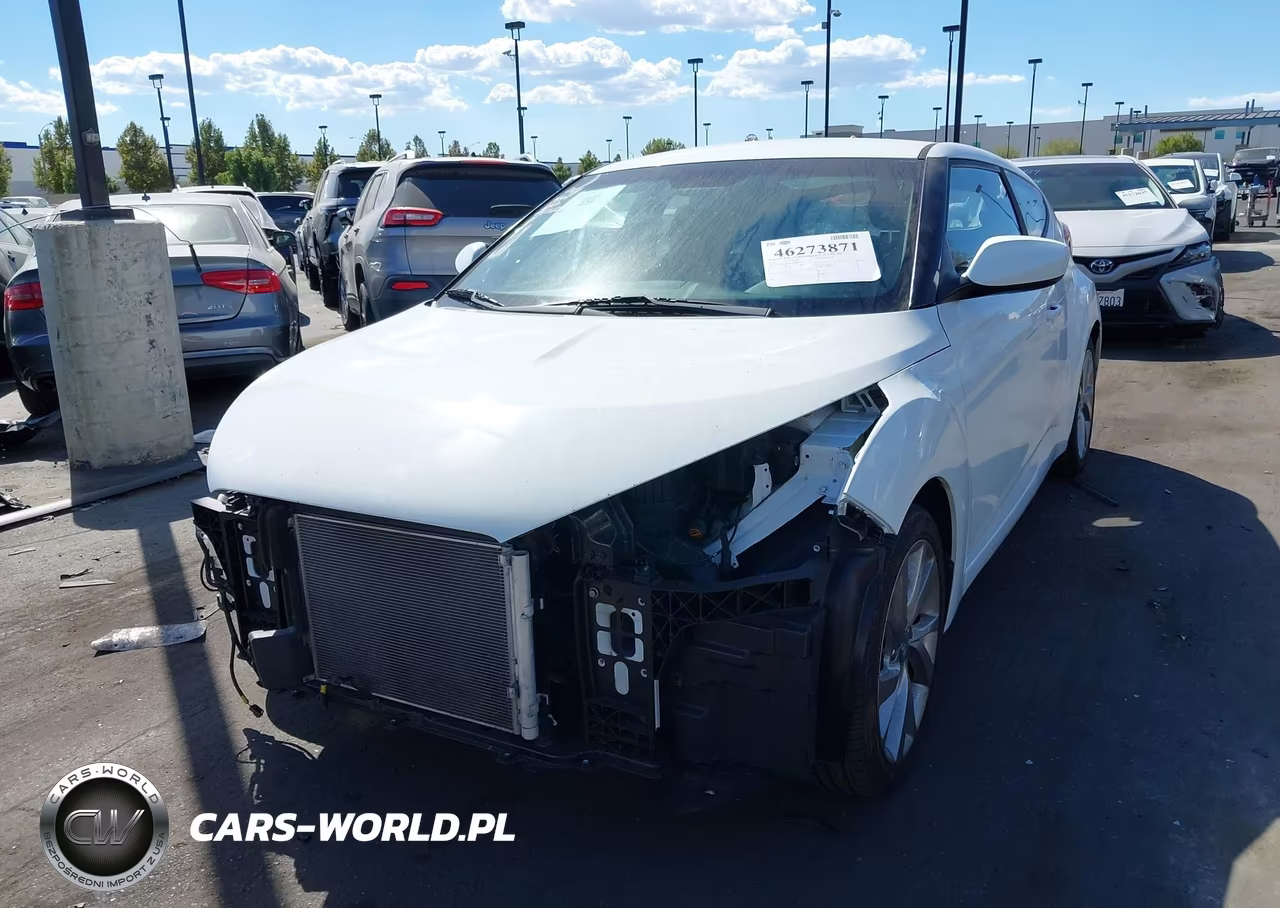 2016 Hyundai Veloster VIN:KMHTC6AD9GU270755 - 6
