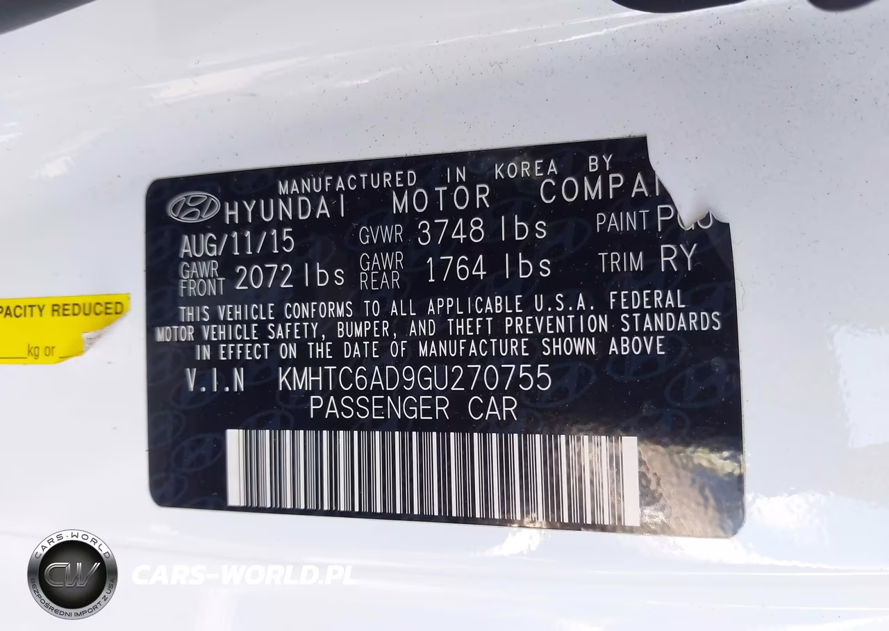 2016 Hyundai Veloster VIN:KMHTC6AD9GU270755 - 9