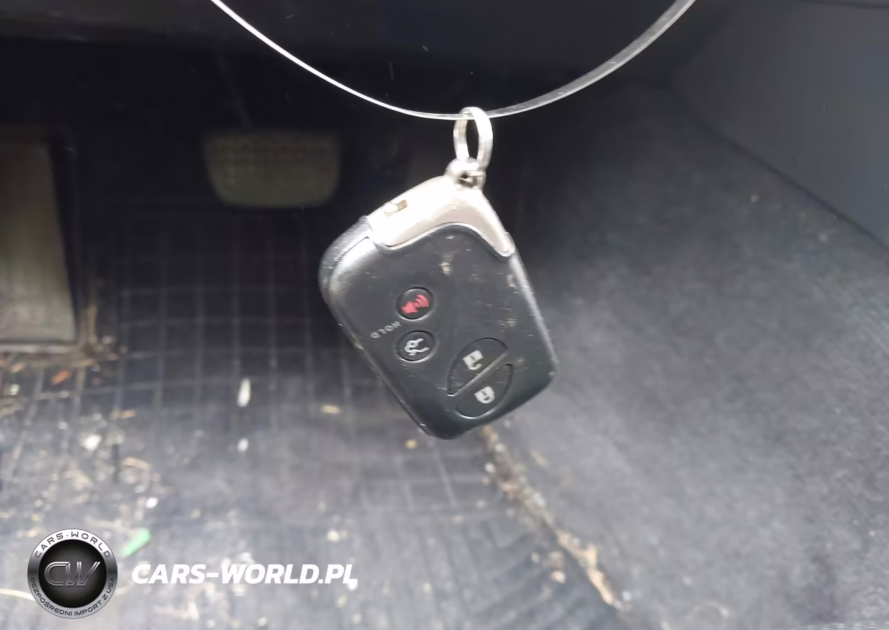 2011 Lexus Is 250C VIN:JTHFF2C26B2521148 - 11